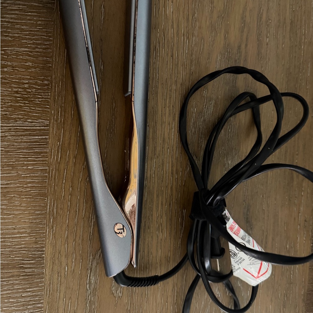 T3 Metallic Gray Hair Straightener